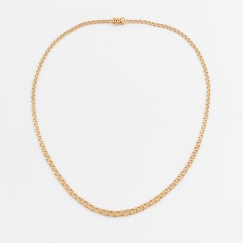 18K gold necklace.