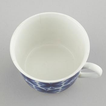 40 pieces of porcelain tableware by Marianne Westman, model "Mon Ami", for Rörstrand.