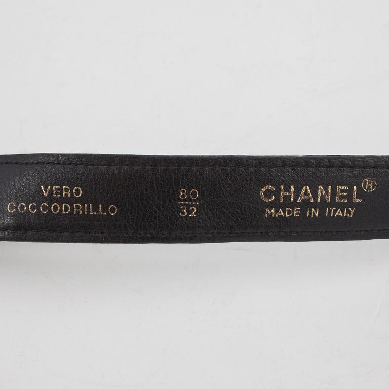 CHANEL, a black crocodile belt. Size 80/32.