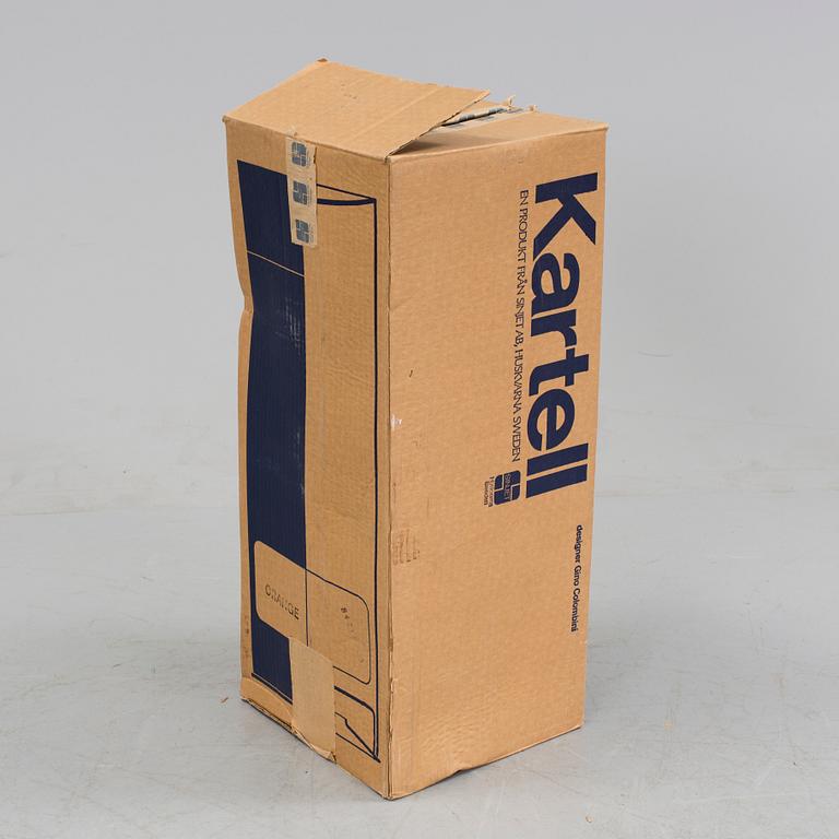 A trashcan design by Gino Colombini, Kartell, Italy.