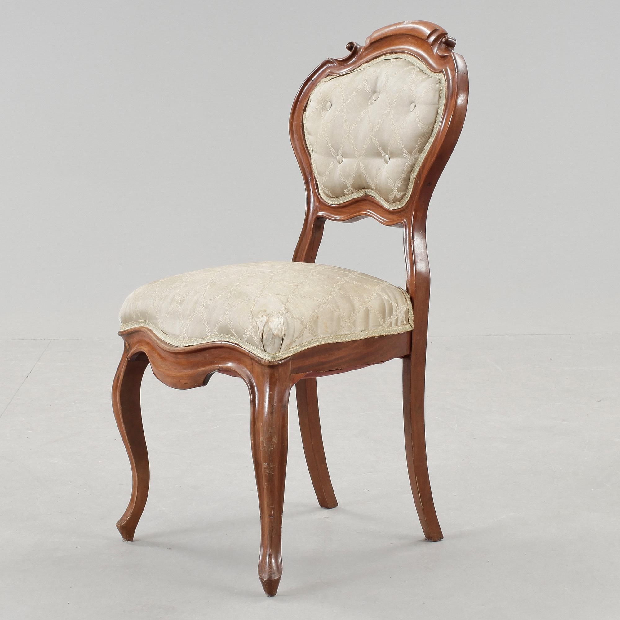 STOL, nyrokoko, med Karl XVs monogram, 1800-tal.