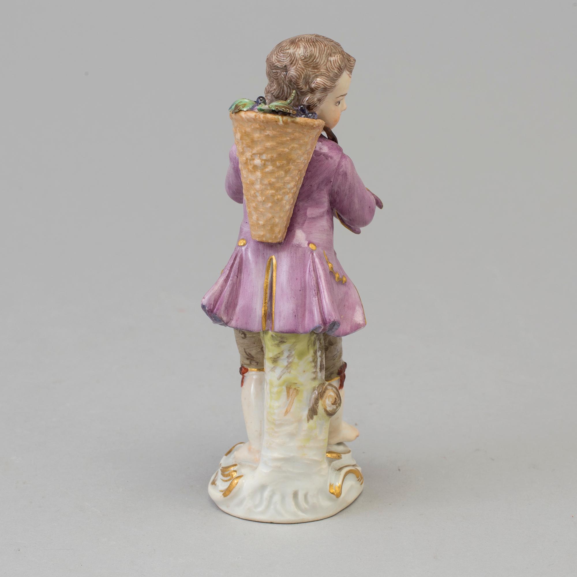 A Meissen allegorical figure of autumn, Germany, 1920/30's.