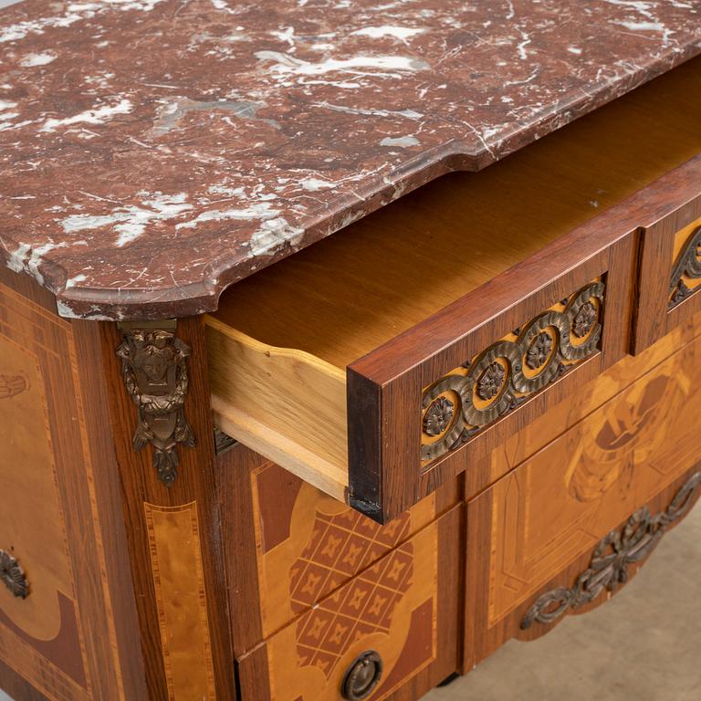 A mid 20th Century Gustavian style chest of drawers.