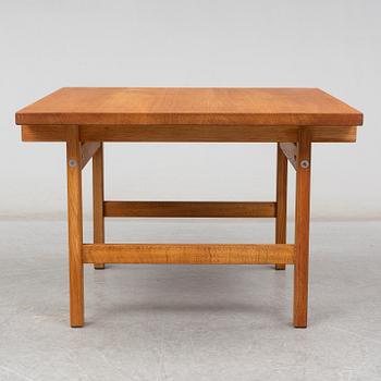 HANS J WEGNER, a table by PP möbler Denmark, from the latter half of the 20th century.