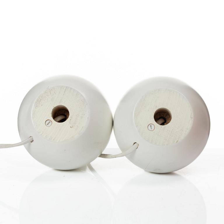 Josef Frank, a pair of model 2575 table lamps, Svenskt Tenn.