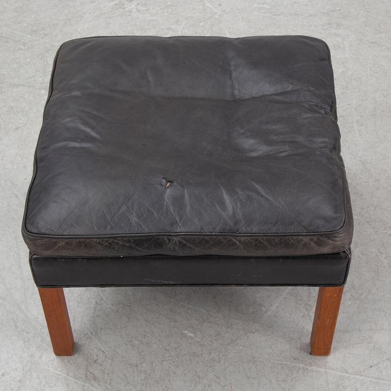 Børge Mogensen, a model 2207 armchair with ottoman, Fredericia Stolefabrik, Denmark, second half of the 20th century.
