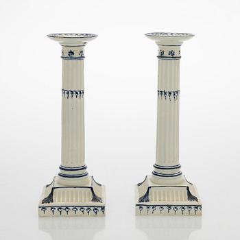 Wedgwood, ljusstakar, ett par, flintgods, tidigt 1800-tal.