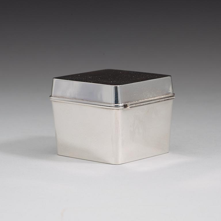 SIGURD PERSSON, Stockholm 1952. Sterling 925/1000. Bonbonjär.