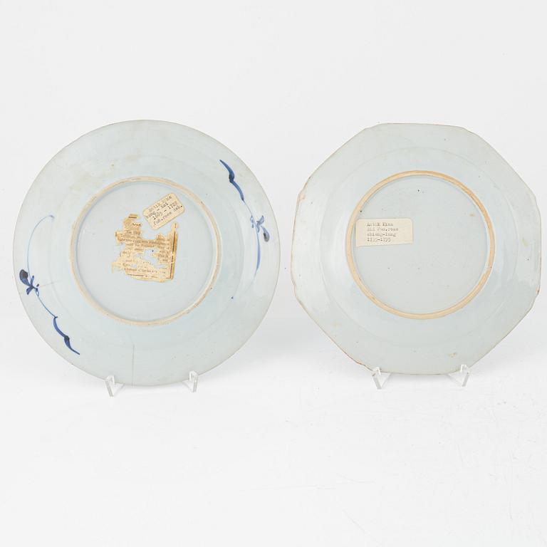A group of Chinese Export porcelain, Qing dynasty, 18th Century and the jar with cover, late Qing dynasty.
