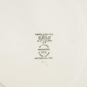 Mat- och kaffeservis, ca 77 delar, flintgods, "Napoleon Ivy", Wedgwood.
