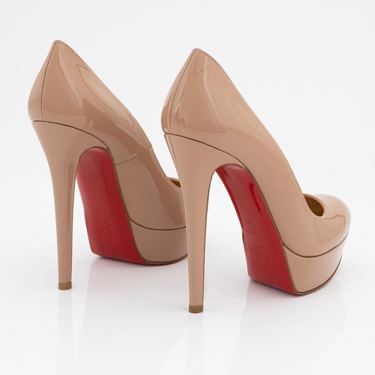 Christian Louboutin, pumps, storlek 37.