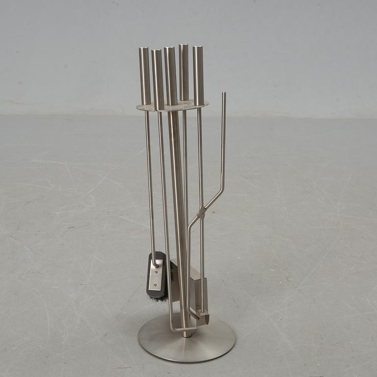 BRASGARNITYR, metall, modern tillverkning.