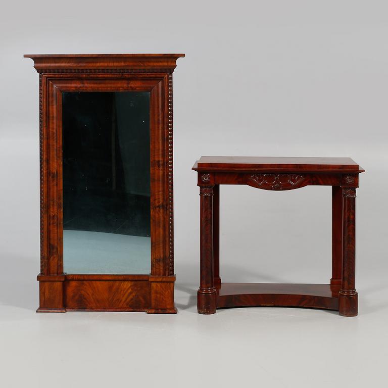 SPEGEL samt KONSOLBORD, 1800-talets mitt.
