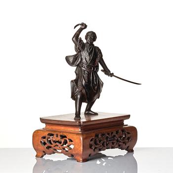 Skulptur, brons. Japan, troligen Taisho eller senare. Signerad.