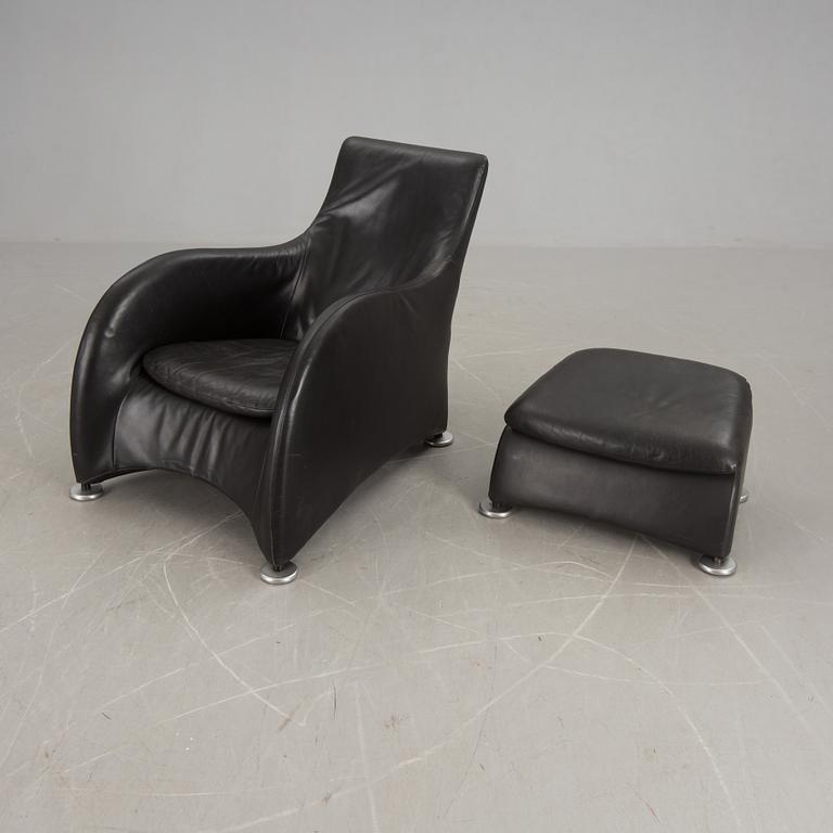 FÅTÖLJ med FOTPALL, "Loge", Gerard Van den Berg, Montis, Holland.