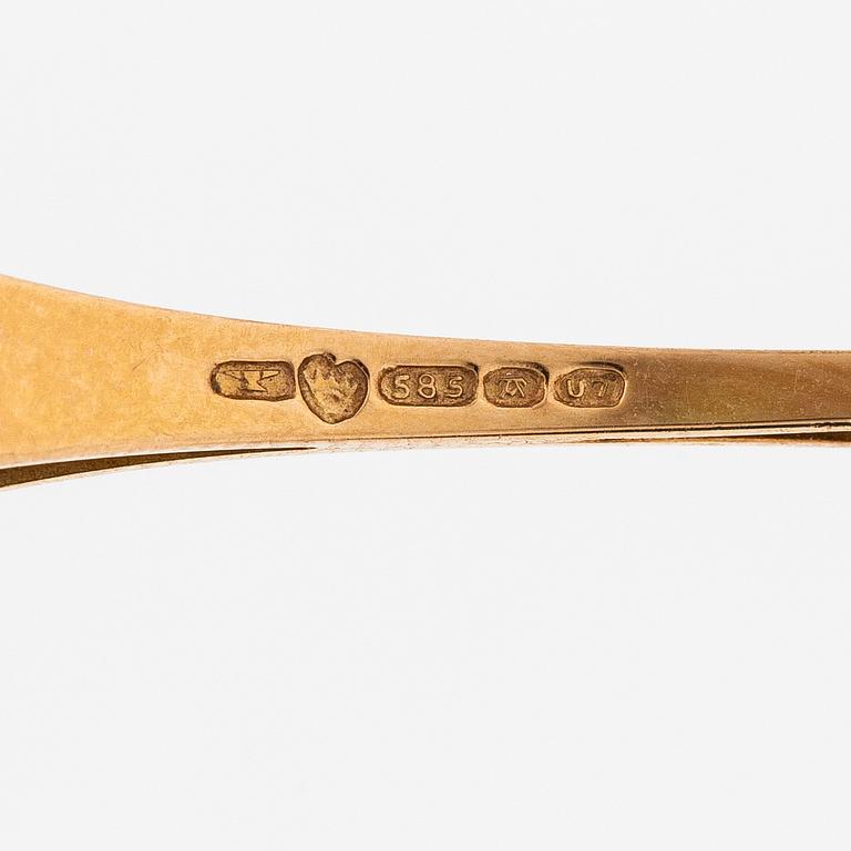 Elis Kauppi, Riipus, 14K kultaa ja ametisteja. Kupittaan kulta, Turku 1973.