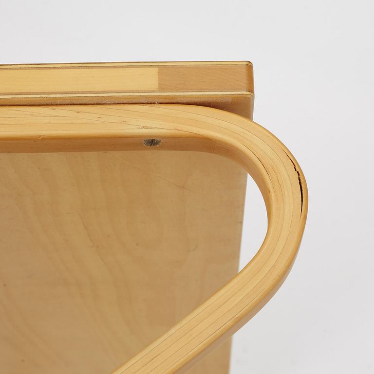 Alvar Aalto, a pair of model 112B shelves, Artek, Finland.