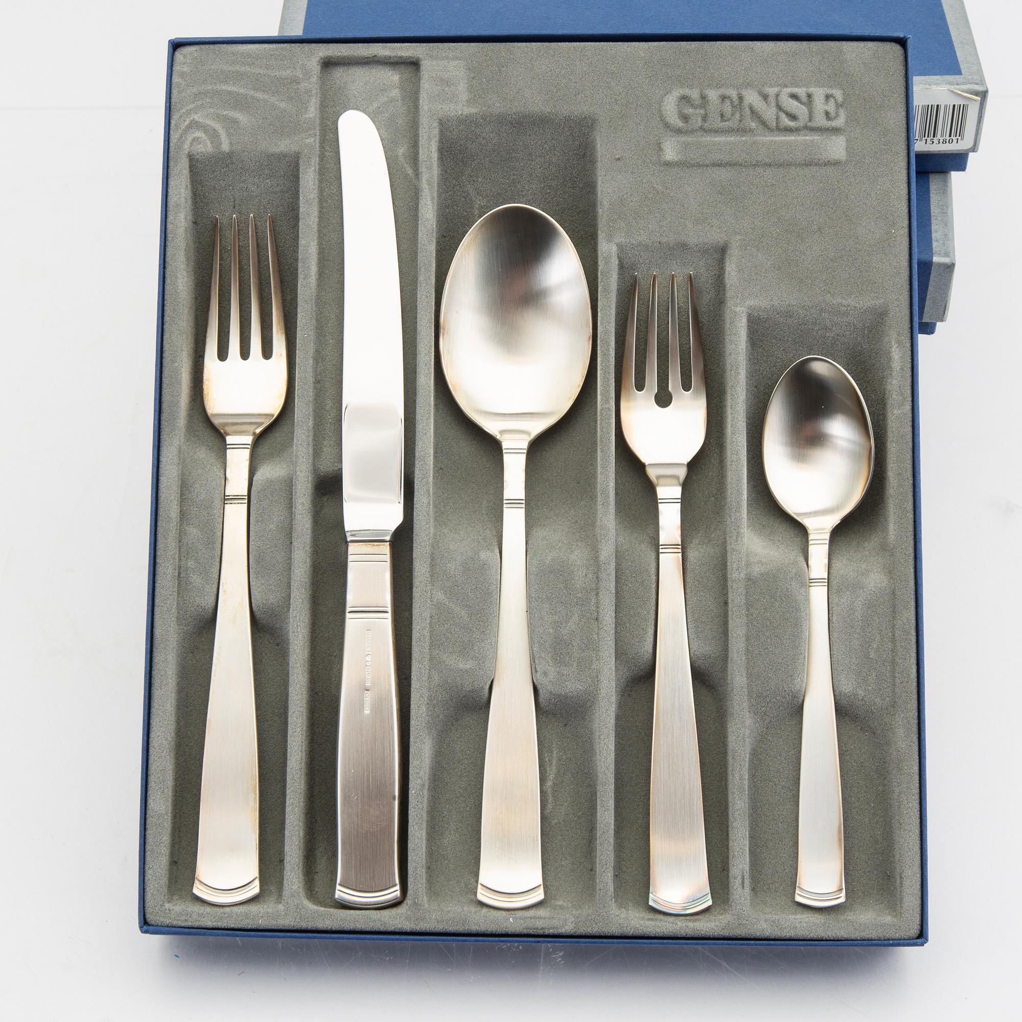 A Sweish 20th century set of 30 pcs of sivler cutlery "Rosenholm" mark of Gense Eskilstuna 1999 total weight 1620 grams.
