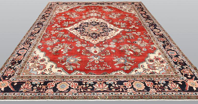 Matta, Mahal, semiantik, ca 383 x 293 cm.