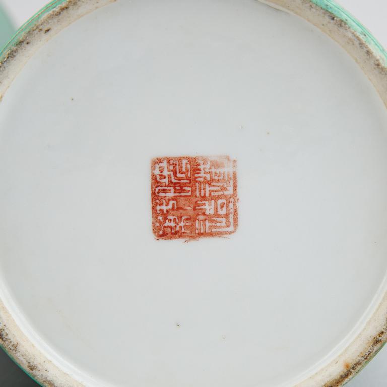A pair of Chinese famille rose hat stands, 20th century.