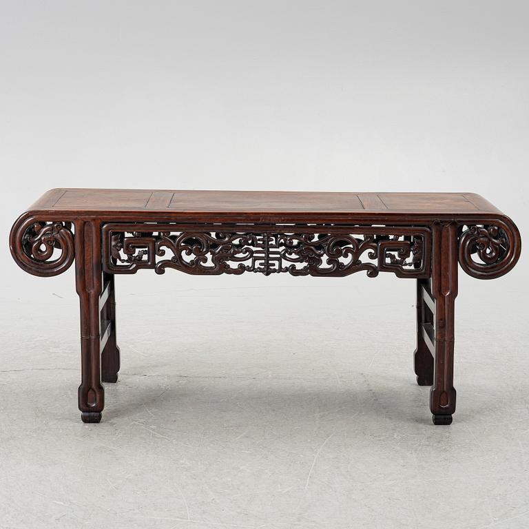 Bänk, hardwood, Kina, 1900-tal.