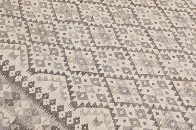 Matta, Kelim, ca 292 x 203 cm.