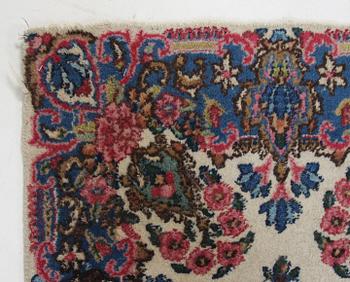 MATTA, orientalisk. 110 x 59.