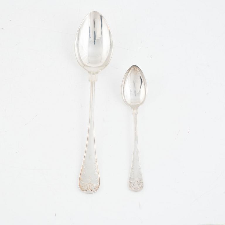 A 51-piece silver flat wear set, "Gammal Fransk", GAB, Sweden, 1993-2000.