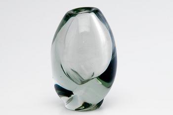 577. Gunnel Nyman, A VASE.