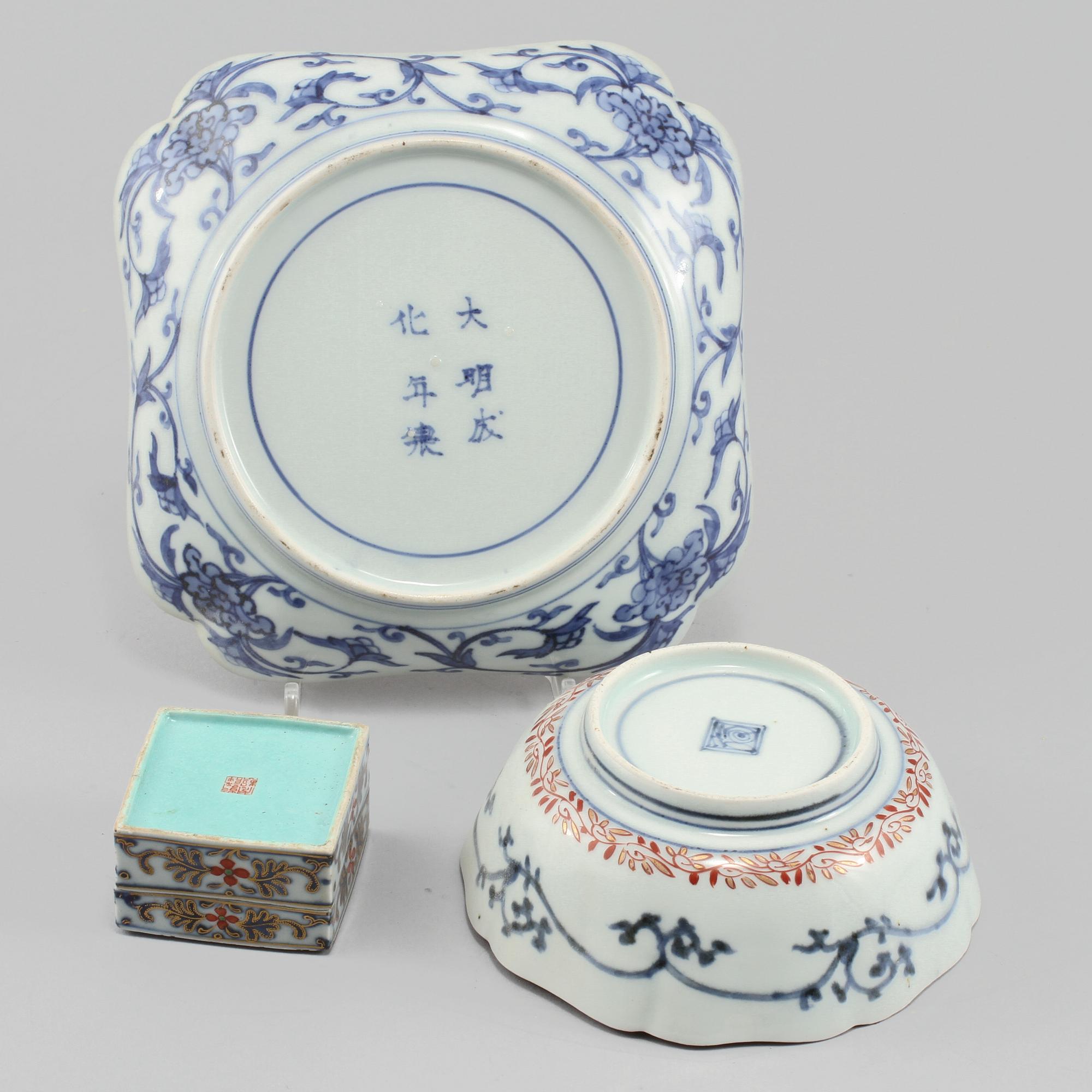PARTI PORSLIN, 3 delar, Japan samt Kina, 1900-tal.