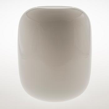 TIMO SARPANEVA, A 'Jurmo' glass vase, signed Timo Sarpaneva. Iittala, 1980s. Model designed in 1978.