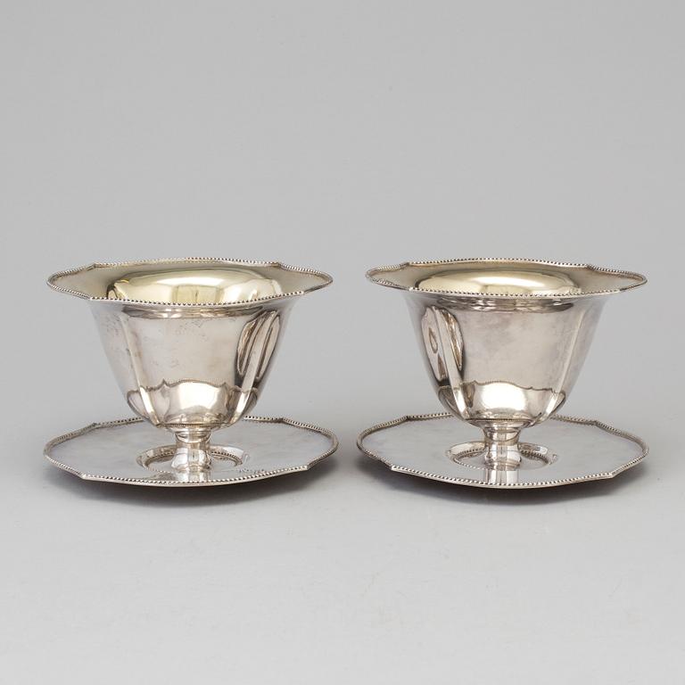 A pair of 1874 gravy bowls, Gothenburg.