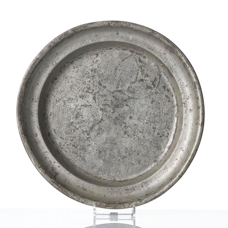 Wine cooler with underplate, probably Germany, 19th century, and platter, Sweden, 18th century. Baroque style.