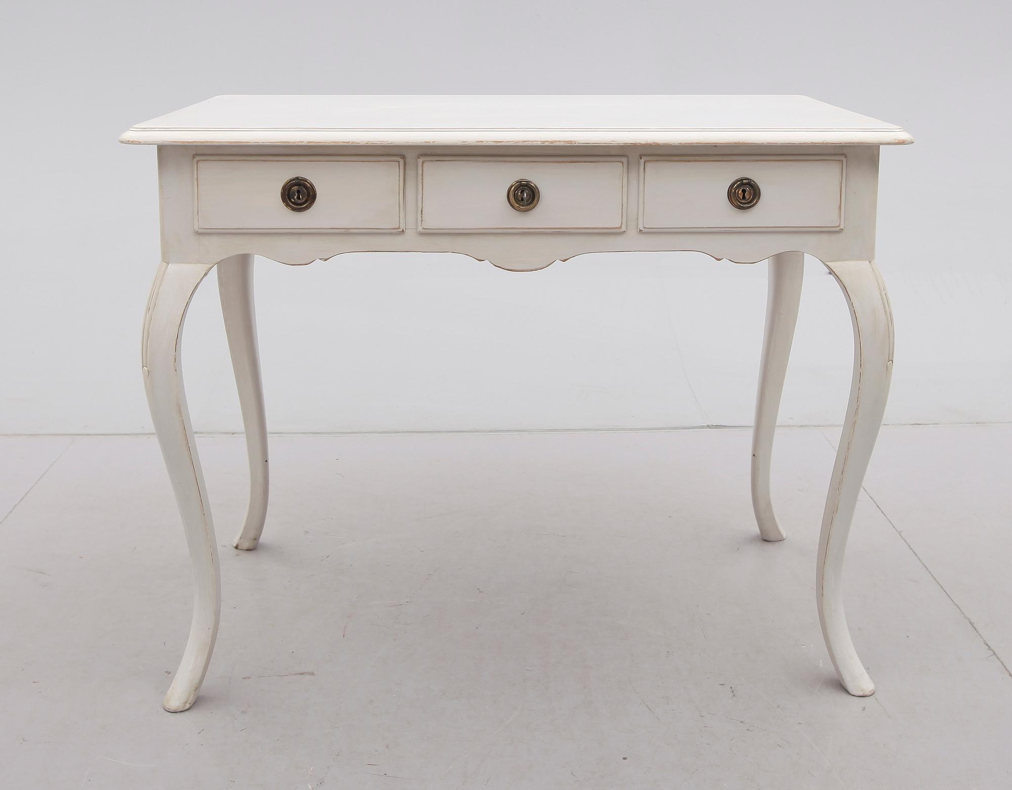 SKRIVBORD, rokokostil, 1900-talets första hälft.