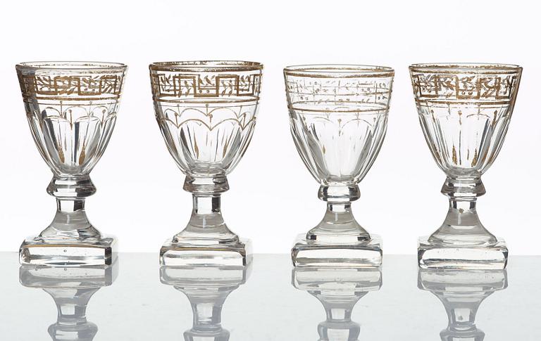 VINGLAS, 12 stycken, snarlika. Ryssland, kejserliga glas manufakturen, 1800-tal.