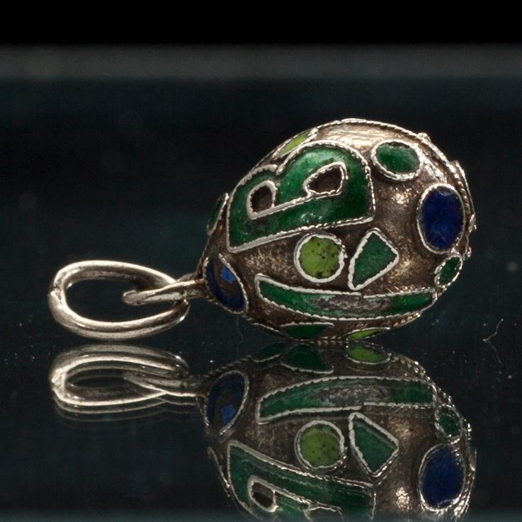 HÄNGE/ÄGG, silver och emalj, Ryssland sekelskiftet 1800/1900-tal.