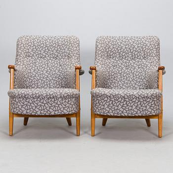 Olof Ottelin, a pair of 1950's 'Pompadour' armchairs for Oy Stockmann Ab, Keravan puusepäntehdas.