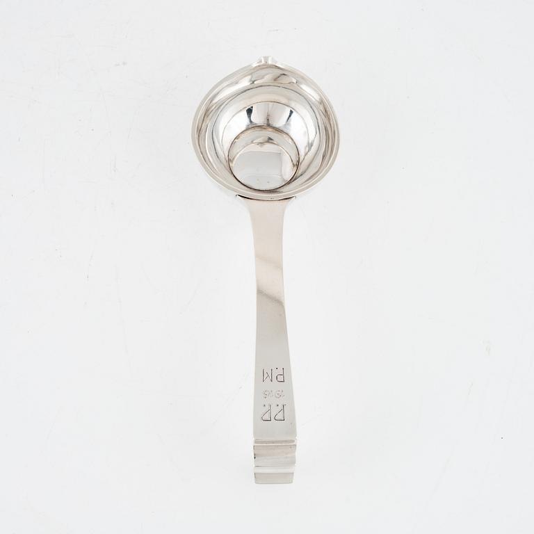 A Russian Silver Kovsh, St Petersburg 1908-26.