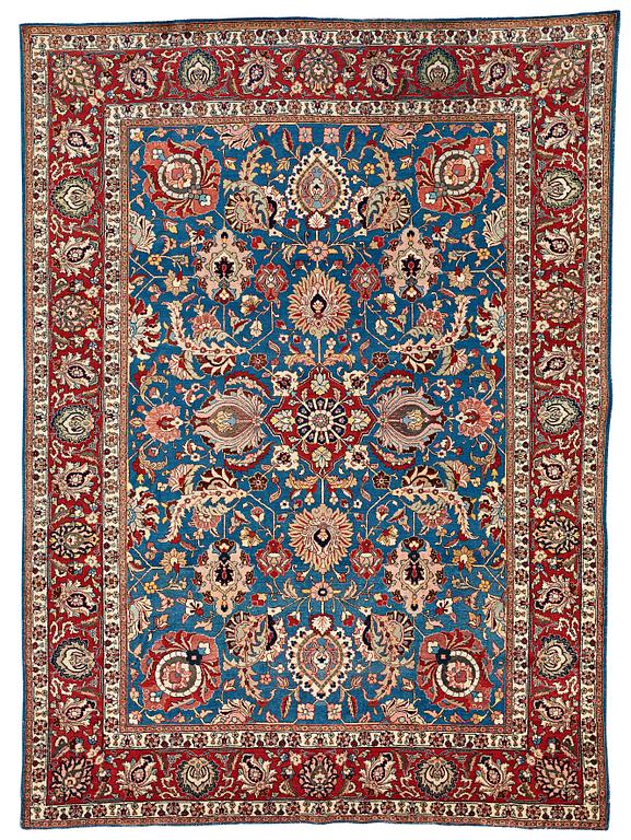 MATTO, a semi-antique Tabriz, ca 359,5 x  259 cm.