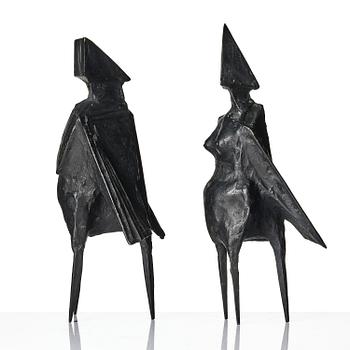 Lynn Chadwick, "Pair of standing figures".