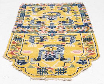 A semi-antique chinese throne back rug, c 145 x 72 cm.