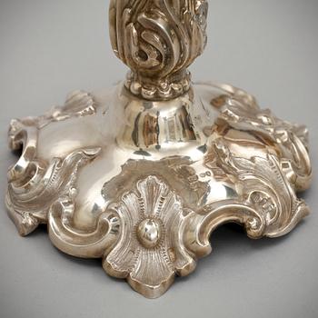 SOCKERSKÅL PÅ FOT, silver, Nyrokoko, Christian Hammer. Stockholm. 1856-57. 562 g.