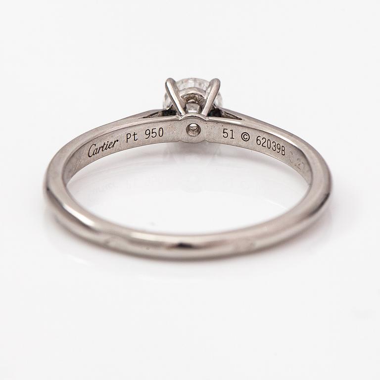 Cartier, A platinum ring with a ca. 0.27 ct diamond according to certificate. Marked Cartier, 51, 62039B.