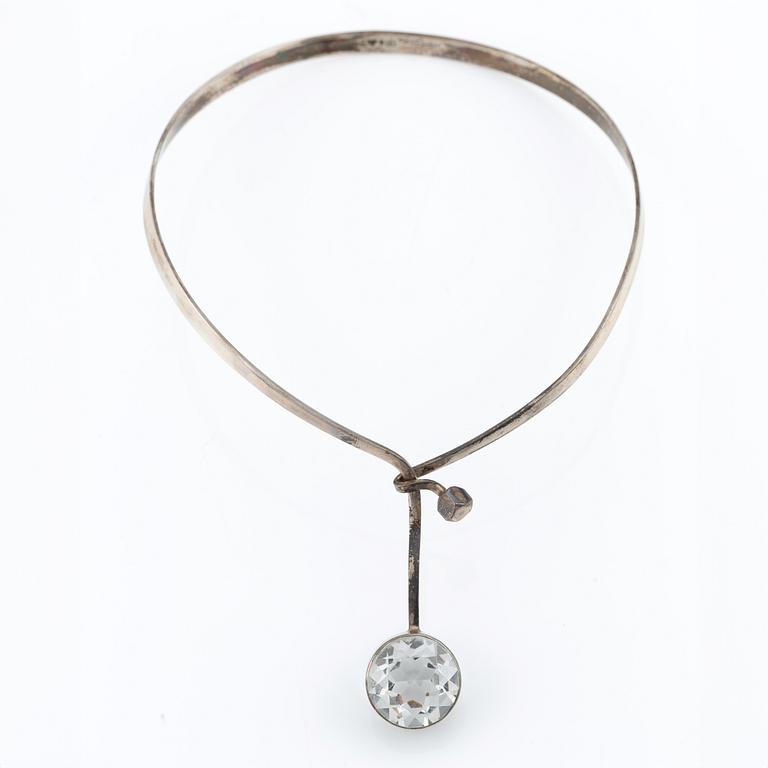 Necklace, bracelet, and a ring, silver with rock crystal, including pieces by Gert Thysell.