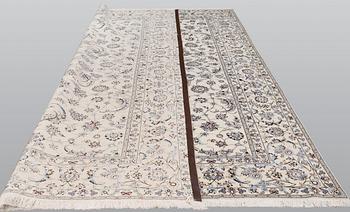 A carpet, Nain Part Silk, S.K 6LAA, 368 x 266.