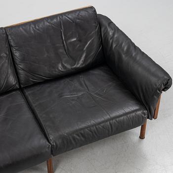 Yrjö Kukkapuro, a 1970s 'Ateljee' sofa for Haimi.