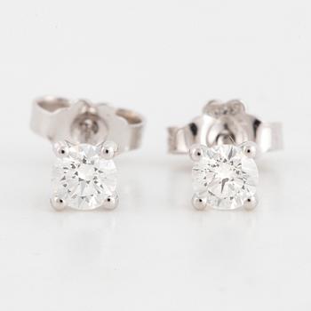 Brilliant-cut diamond stud earrings, total ca 0,40 ct.