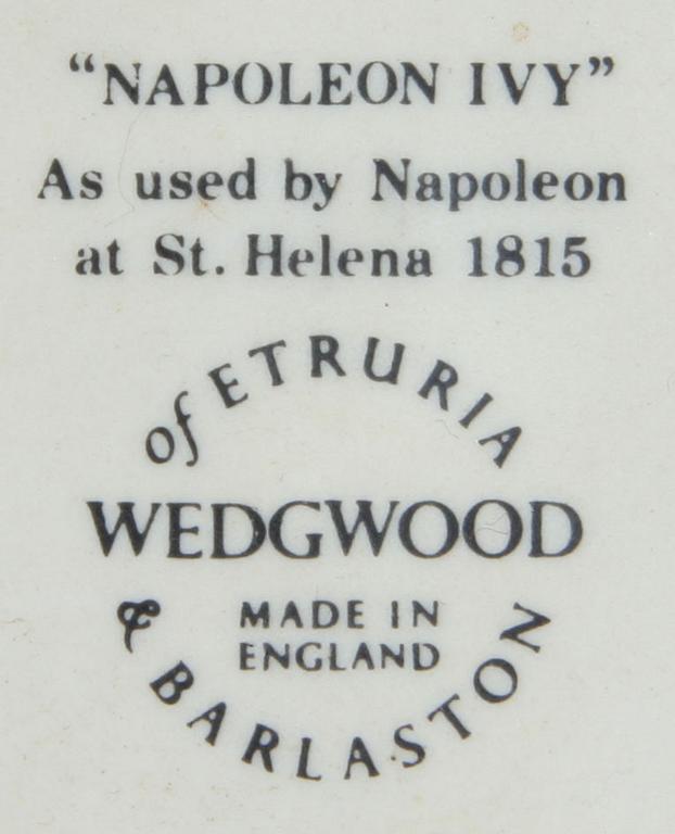 SERVISDELAR, 61 st, porslin, "Napoleon Ivy" Wedgwood.