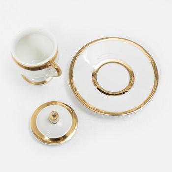 Creamers with lids and saucers, 8 pcs, Empire, first half of the 19th century.