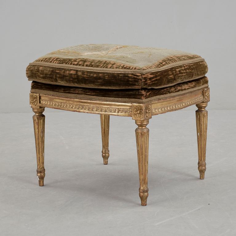 TABURETT, Louis XVI-stil 1800-talets andra hälft.